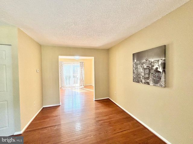 723 SAINT MICHAELS DR, Bowie, MD 20721