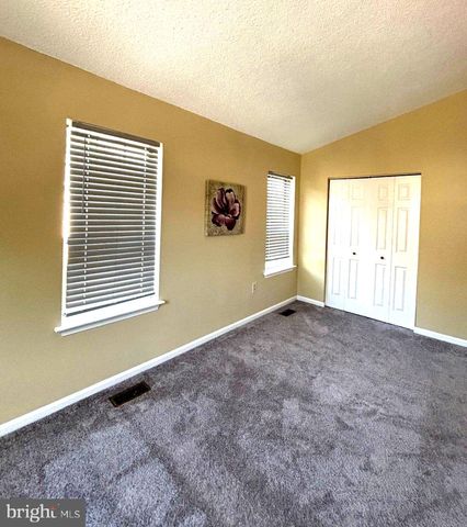 723 SAINT MICHAELS DR, Bowie, MD 20721