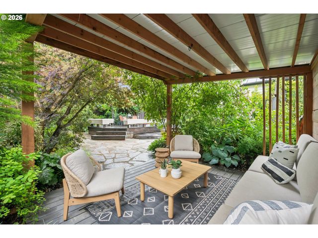 5816 Ne 24TH Ave, Portland, OR 97211