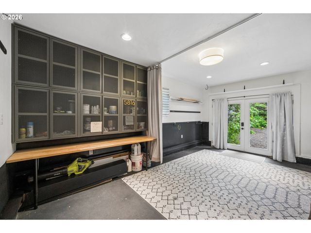 5816 Ne 24TH Ave, Portland, OR 97211