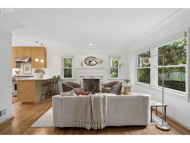 5816 Ne 24TH Ave, Portland, OR 97211