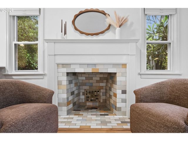 5816 Ne 24TH Ave, Portland, OR 97211