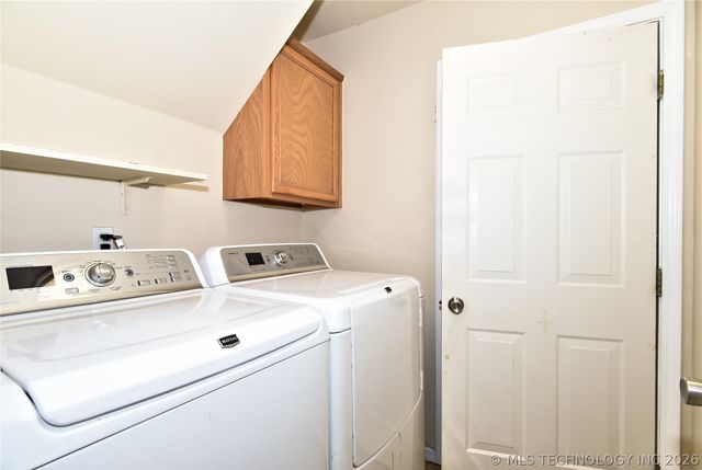 1105 N Hemlock Avenue, Broken Arrow, OK 74012