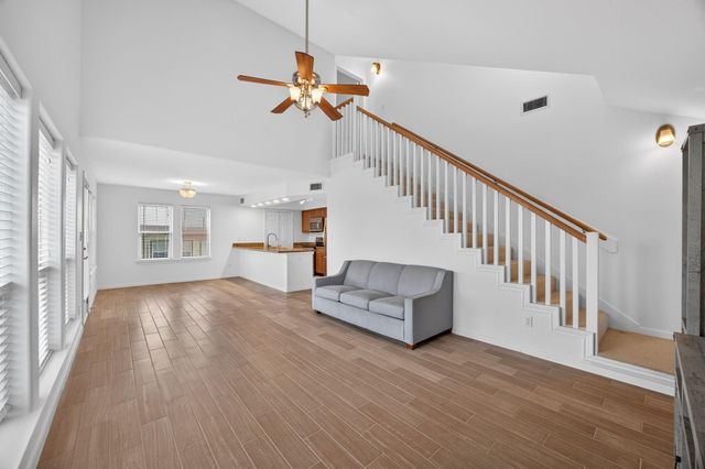 4207 Reeves Drive, Galveston, TX 77554