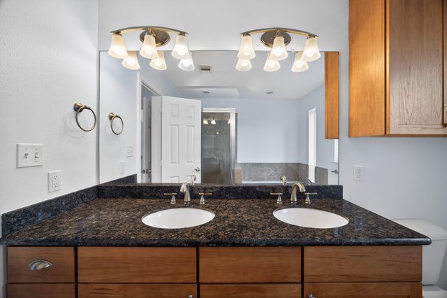 4207 Reeves Drive, Galveston, TX 77554