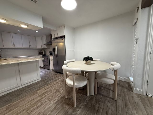 6005 Danbury Lane 102, Dallas, TX 75206