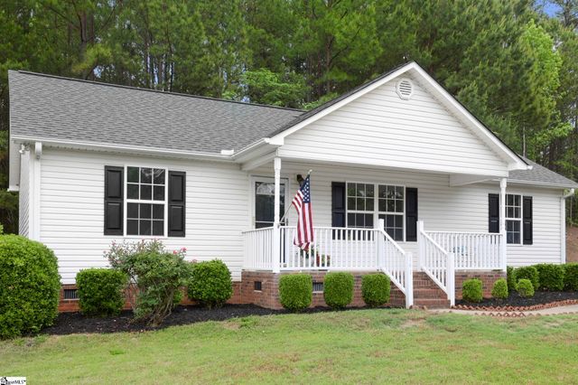 141 Brookwood Creek Drive, Landrum, SC 29356