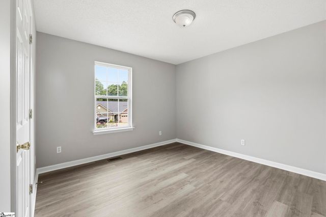 141 Brookwood Creek Drive, Landrum, SC 29356