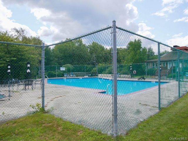 226 Concord Lane, Middletown, NY 10940
