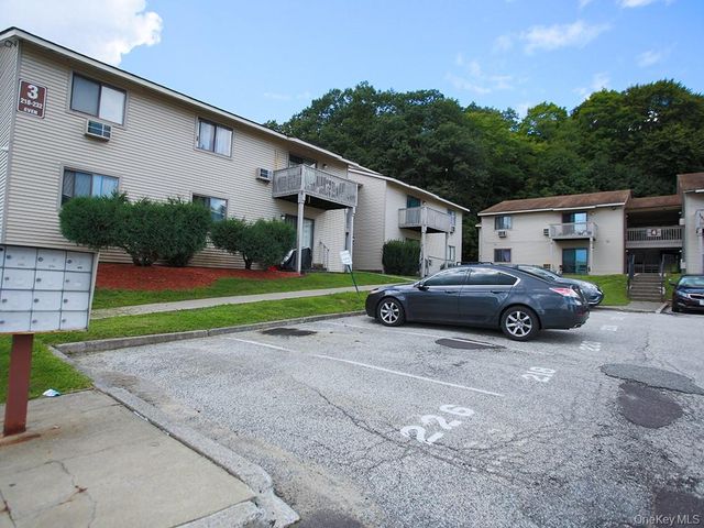 226 Concord Lane, Middletown, NY 10940