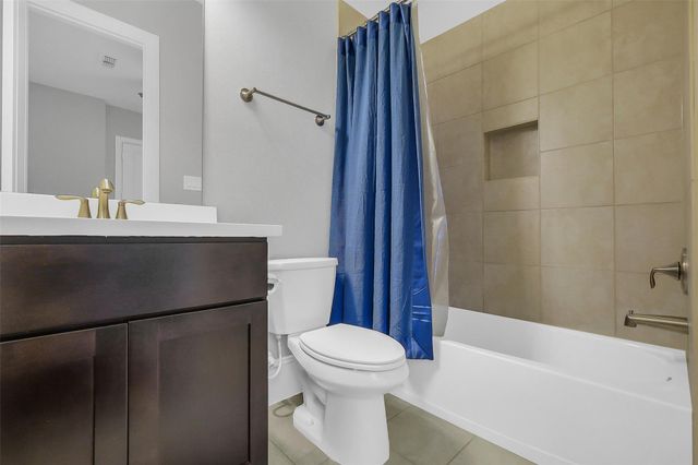 714 N Shepherd Drive, Houston, TX 77007