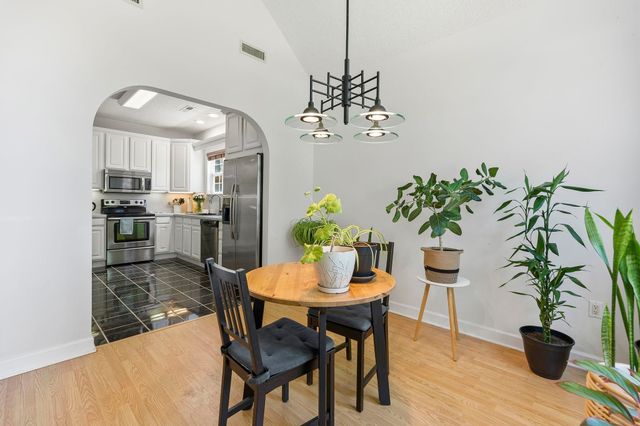 810 Brenda Pl., Myrtle Beach, SC 29577
