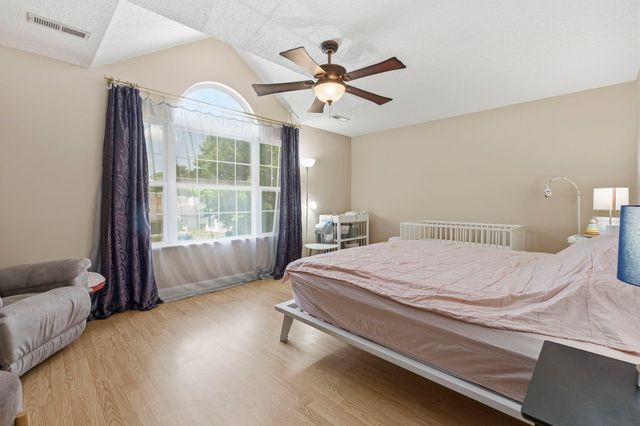 810 Brenda Pl., Myrtle Beach, SC 29577