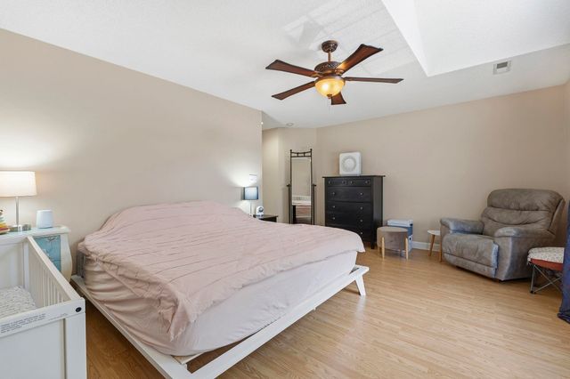 810 Brenda Pl., Myrtle Beach, SC 29577