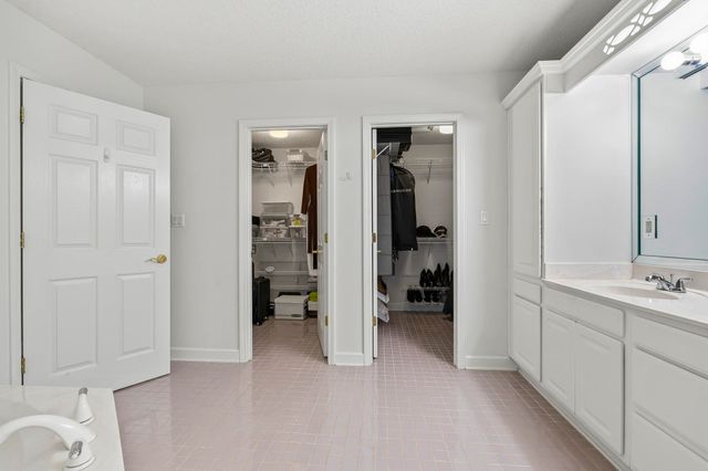 810 Brenda Pl., Myrtle Beach, SC 29577