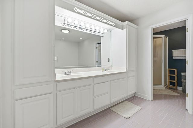 810 Brenda Pl., Myrtle Beach, SC 29577