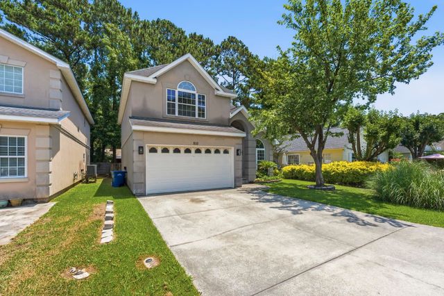 810 Brenda Pl., Myrtle Beach, SC 29577