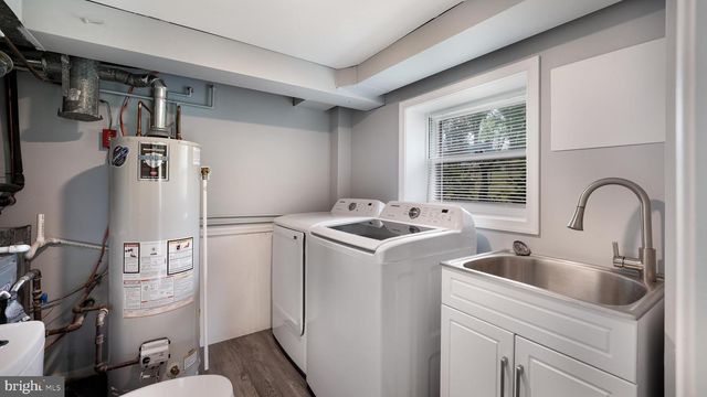 687 BRISTOL, Southampton, PA 18966