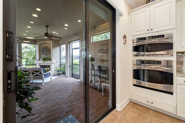 5231 CASTELLO LANE, Lakewood Ranch, FL 34211