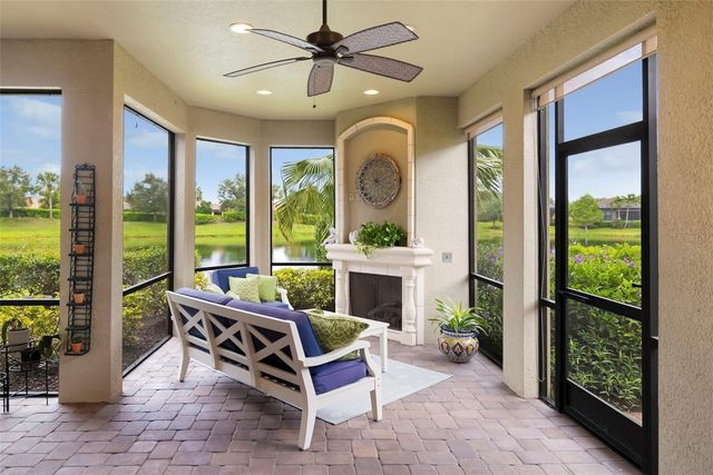 5231 CASTELLO LANE, Lakewood Ranch, FL 34211