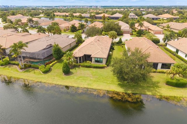 5231 CASTELLO LANE, Lakewood Ranch, FL 34211