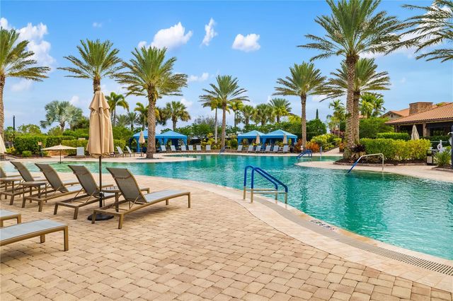 5231 CASTELLO LANE, Lakewood Ranch, FL 34211