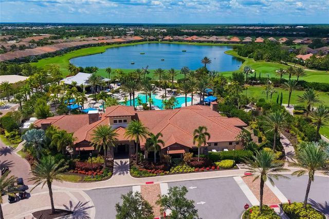5231 CASTELLO LANE, Lakewood Ranch, FL 34211