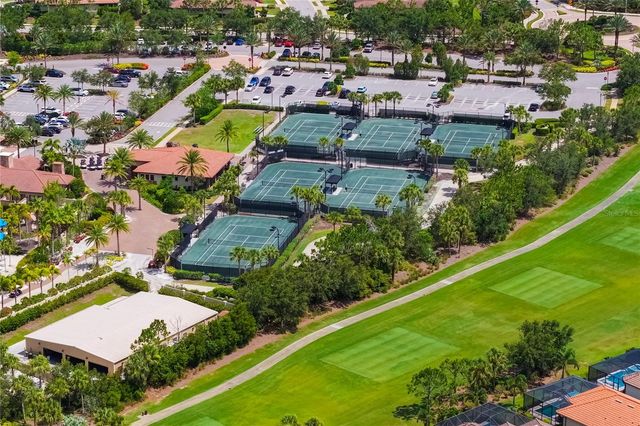 5231 CASTELLO LANE, Lakewood Ranch, FL 34211