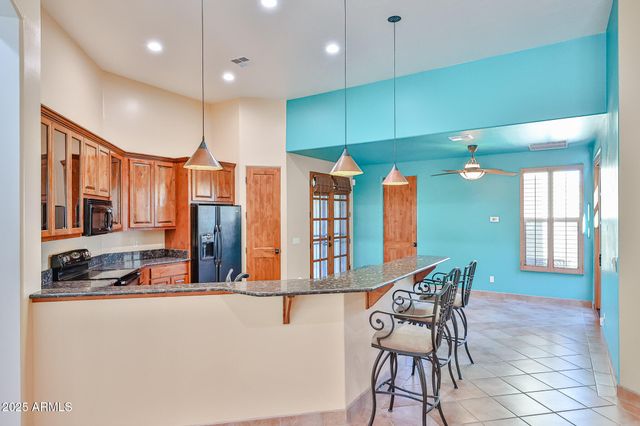 18329 W SANTA ALBERTA Lane, Goodyear, AZ 85338