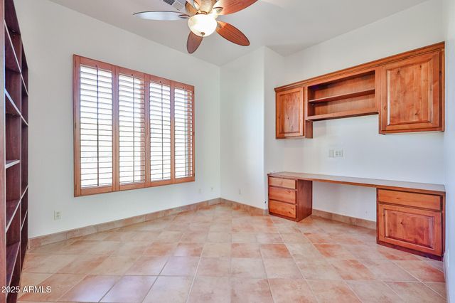 18329 W SANTA ALBERTA Lane, Goodyear, AZ 85338