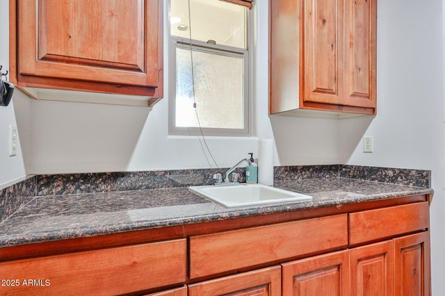 18329 W SANTA ALBERTA Lane, Goodyear, AZ 85338