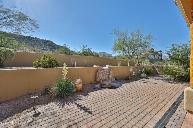 18329 W SANTA ALBERTA Lane, Goodyear, AZ 85338