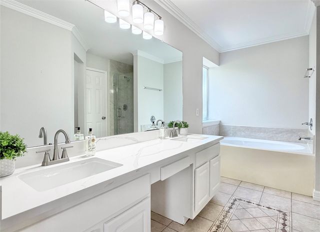 3510 Burkett Drive, La Porte, TX 77571
