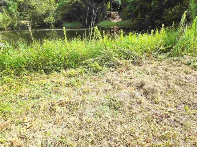 100 Cooper Rd, Cantonment, FL 32533
