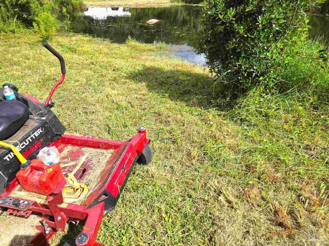 100 Cooper Rd, Cantonment, FL 32533