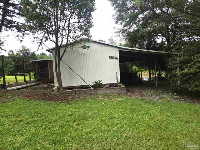 100 Cooper Rd, Cantonment, FL 32533