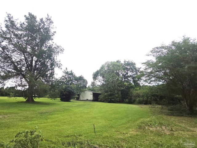 100 Cooper Rd, Cantonment, FL 32533
