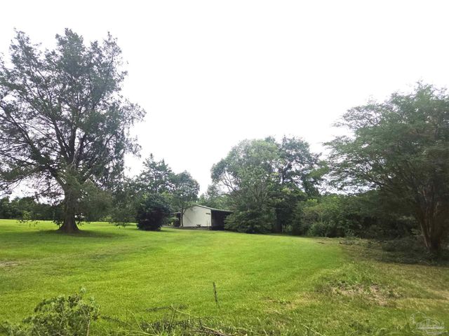100 Cooper Rd, Cantonment, FL 32533