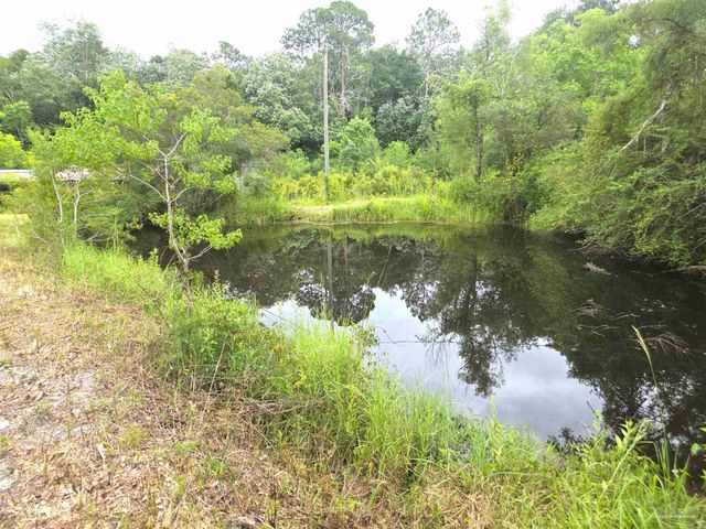 100 Cooper Rd, Cantonment, FL 32533