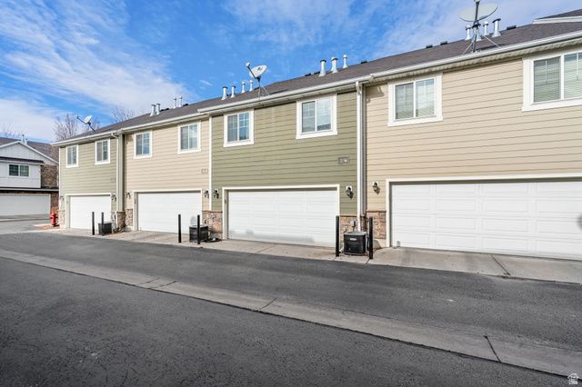 265 W 1010 S, Logan, UT 84321