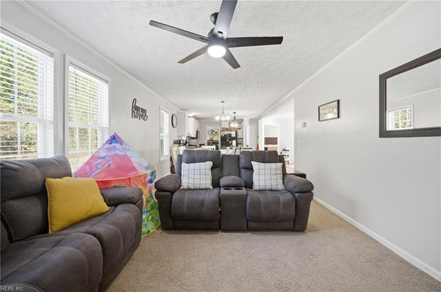 12387 Old Suffolk RD, Windsor, VA 23487