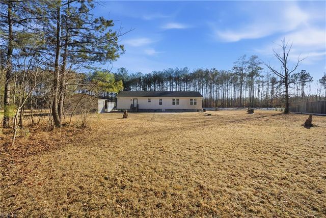 12387 Old Suffolk RD, Windsor, VA 23487