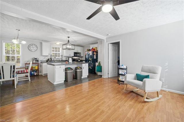 12387 Old Suffolk RD, Windsor, VA 23487