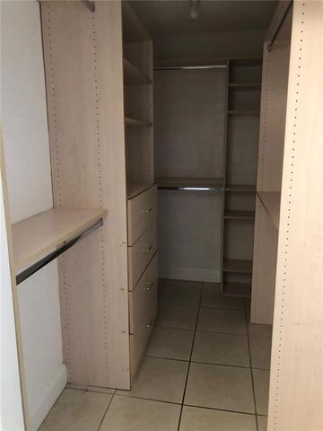 1801 Bayberry Dr 1801, Pembroke Pines, FL 33024