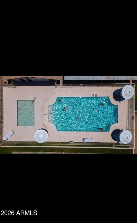 Image 20 of property listing at 8601 N 71st Avenue 52, Glendale, AZ 85301