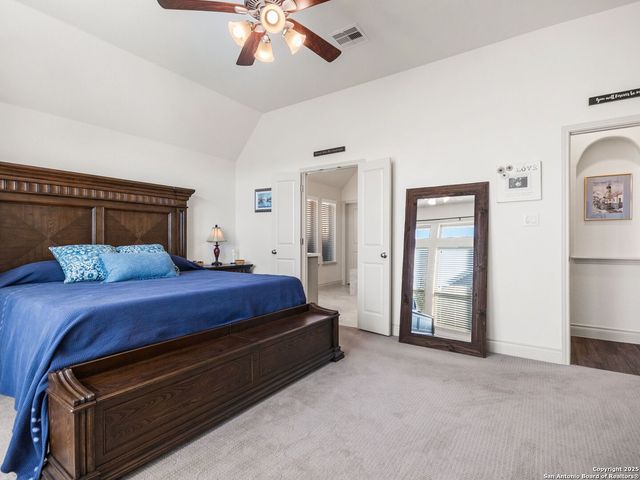 9700 Innes Pl, Boerne, TX 78006