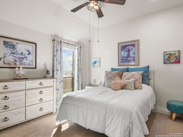 9700 Innes Pl, Boerne, TX 78006