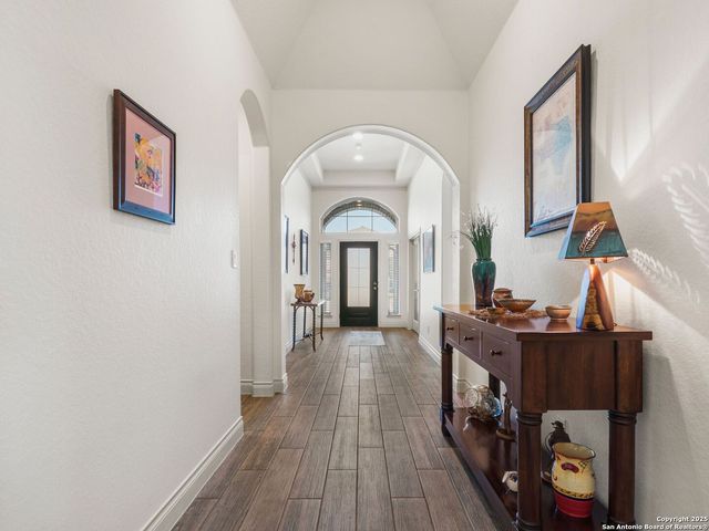 9700 Innes Pl, Boerne, TX 78006