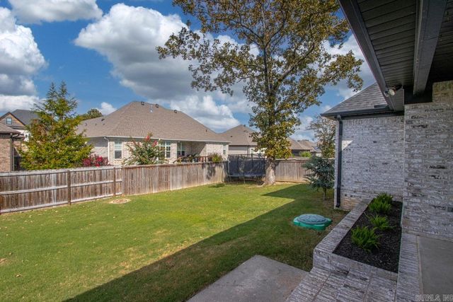 1609 Creekview, Sherwood, AR 72120