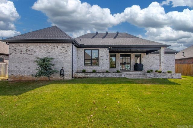 1609 Creekview, Sherwood, AR 72120